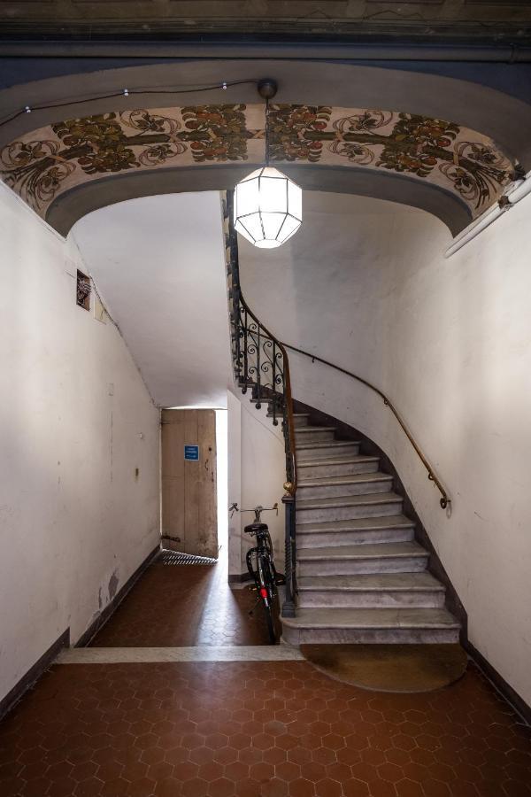 Appartamento D'Azeglio Nel Salotto Di Bologna Bagian luar foto